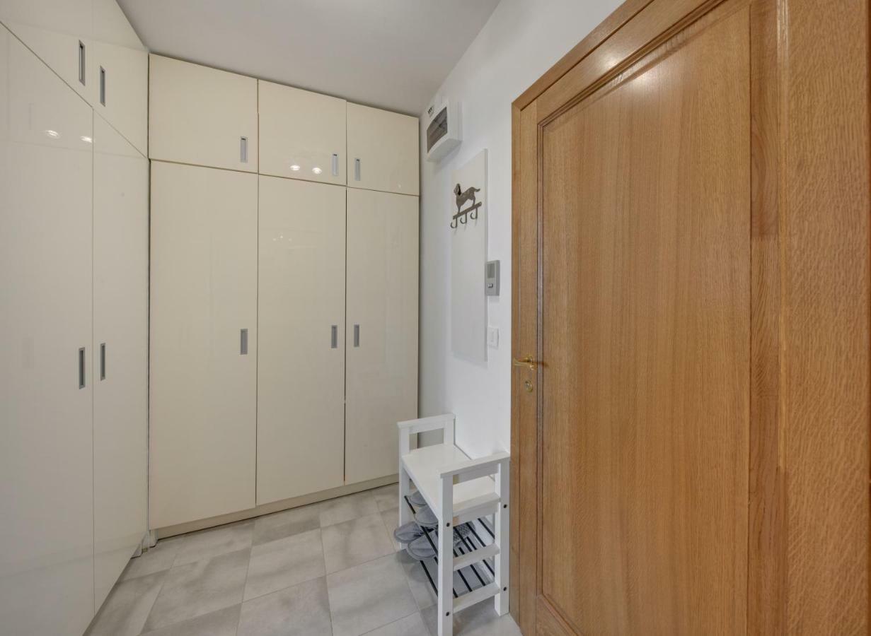 Apartman Ossero Esterno foto